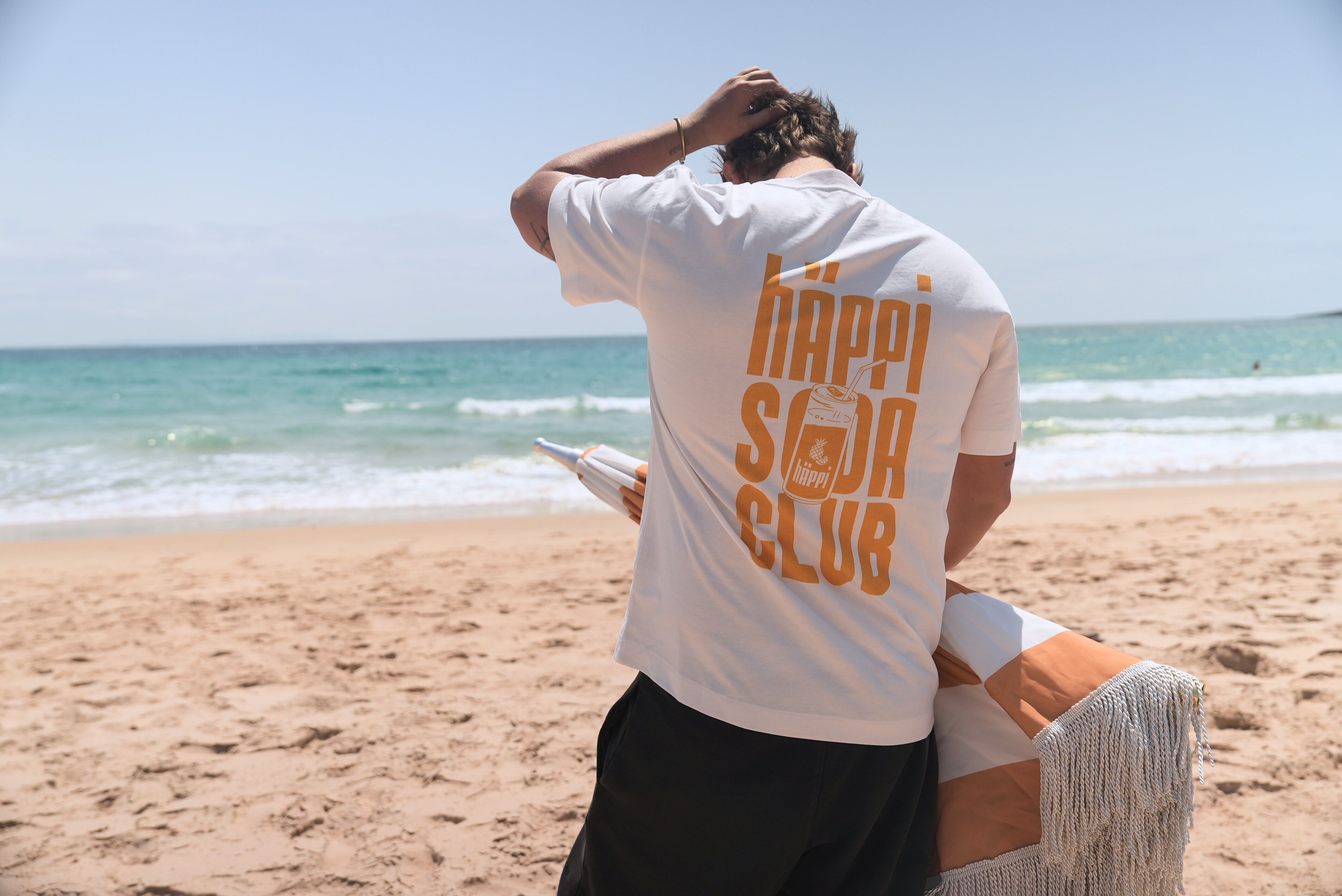 The Soda Club Boxy Men T-shirt